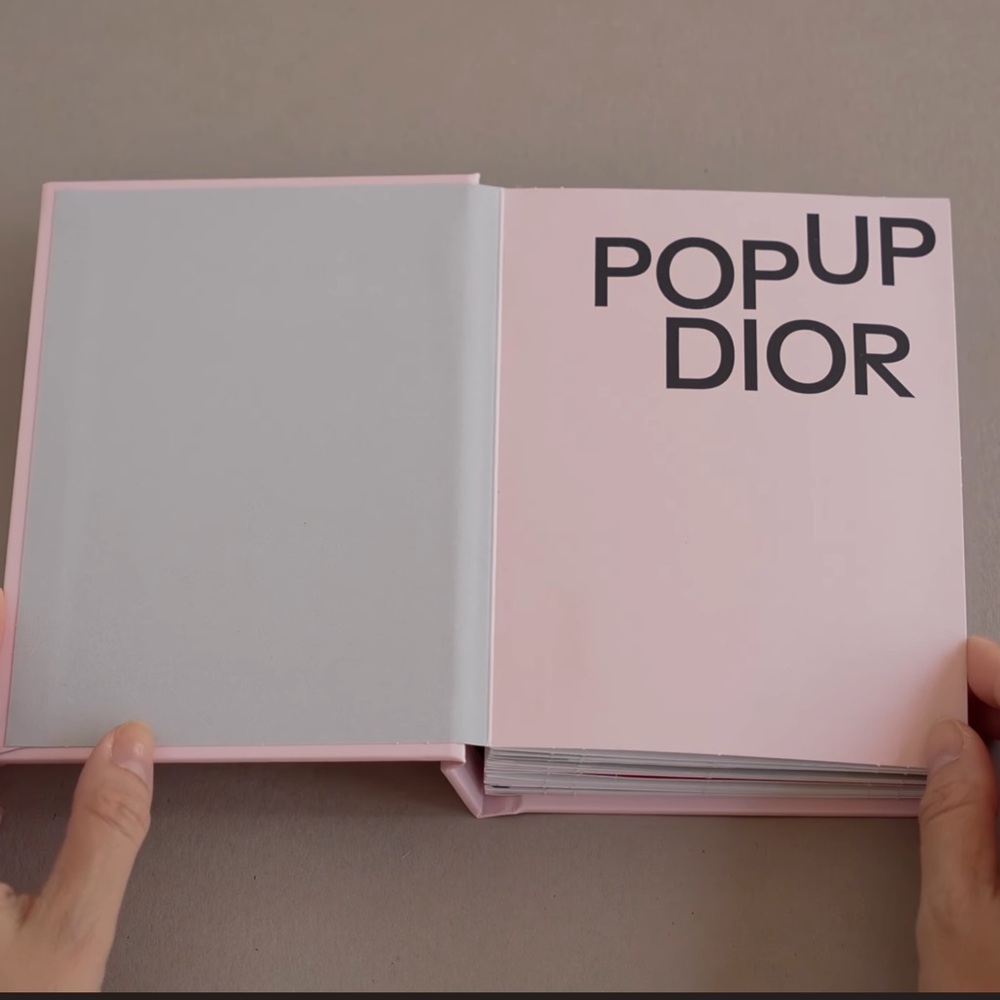 Pop up Dior Book in Pink - Picture 3 of 16